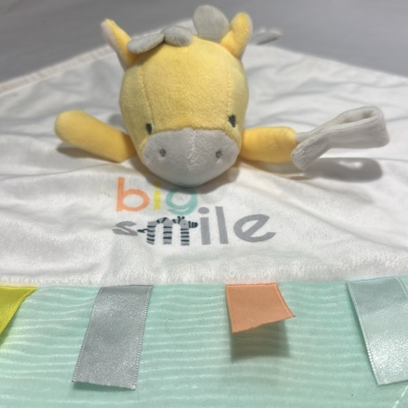 Child of mine - NWOT - baby lovey/security/nunu blanket with soother holder - Picture 2 of 3